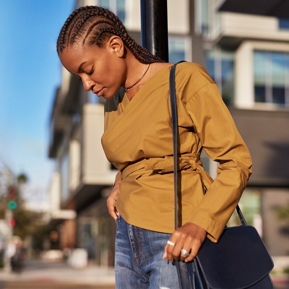 2 set Uniqlo white purple/blue tie side blouse blouses xs - Picture 4 of 8